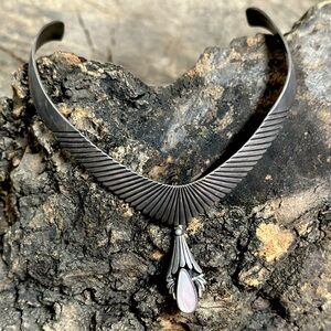 Vtg Art Deco sterling silver neck cuff, pink opal/mother of pearl necklace
